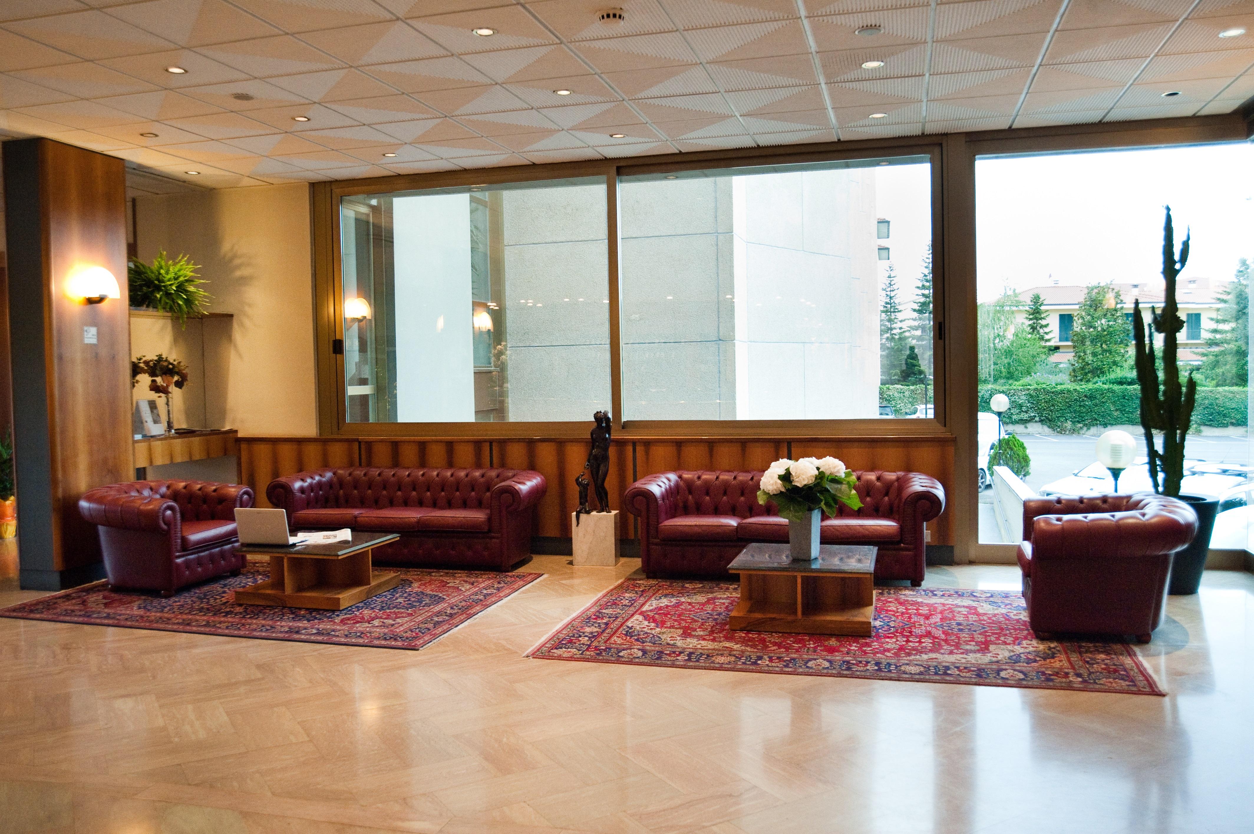 Hotel Minerva Arezzo Luaran gambar