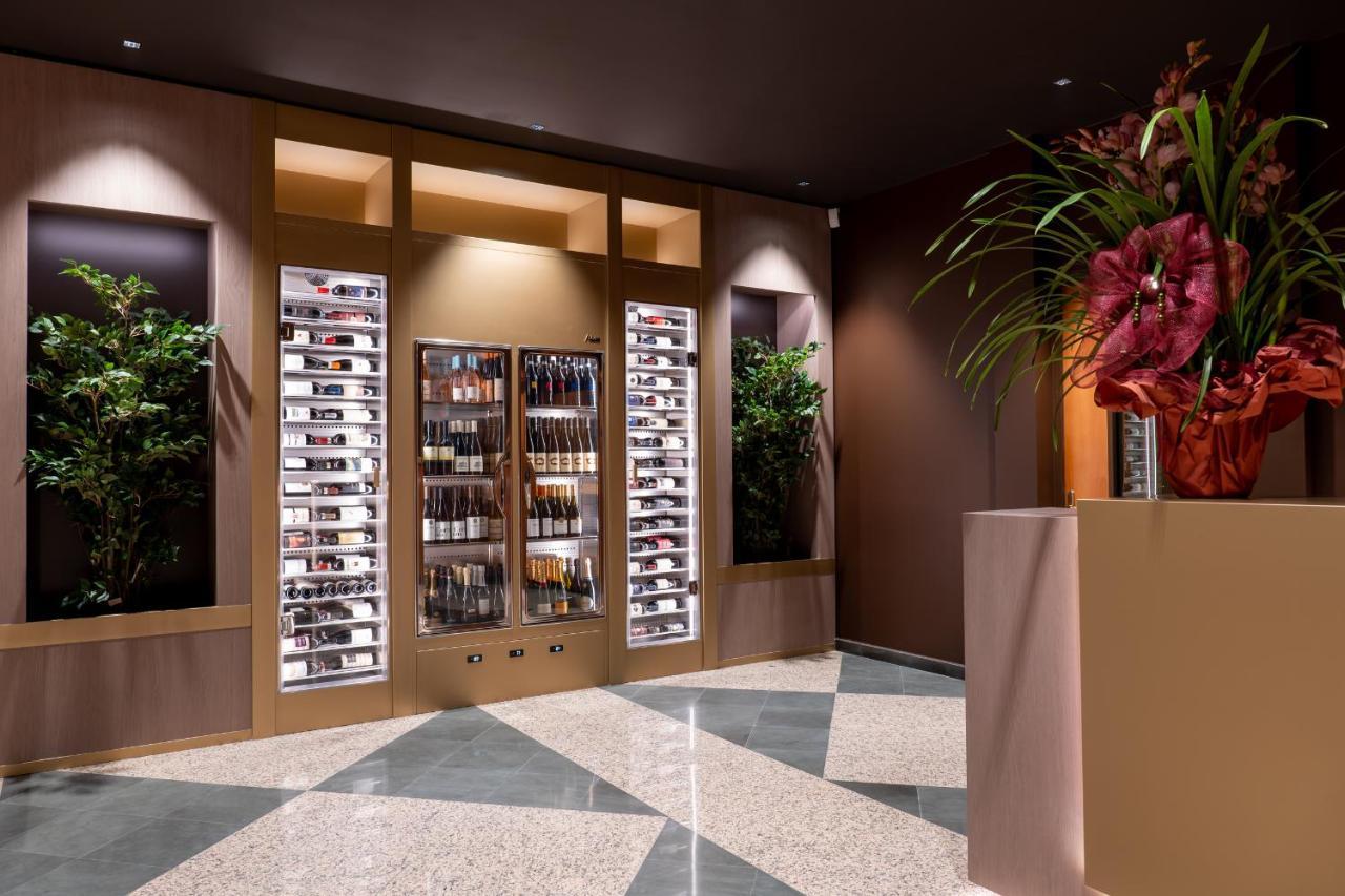 Hotel Minerva Arezzo Luaran gambar