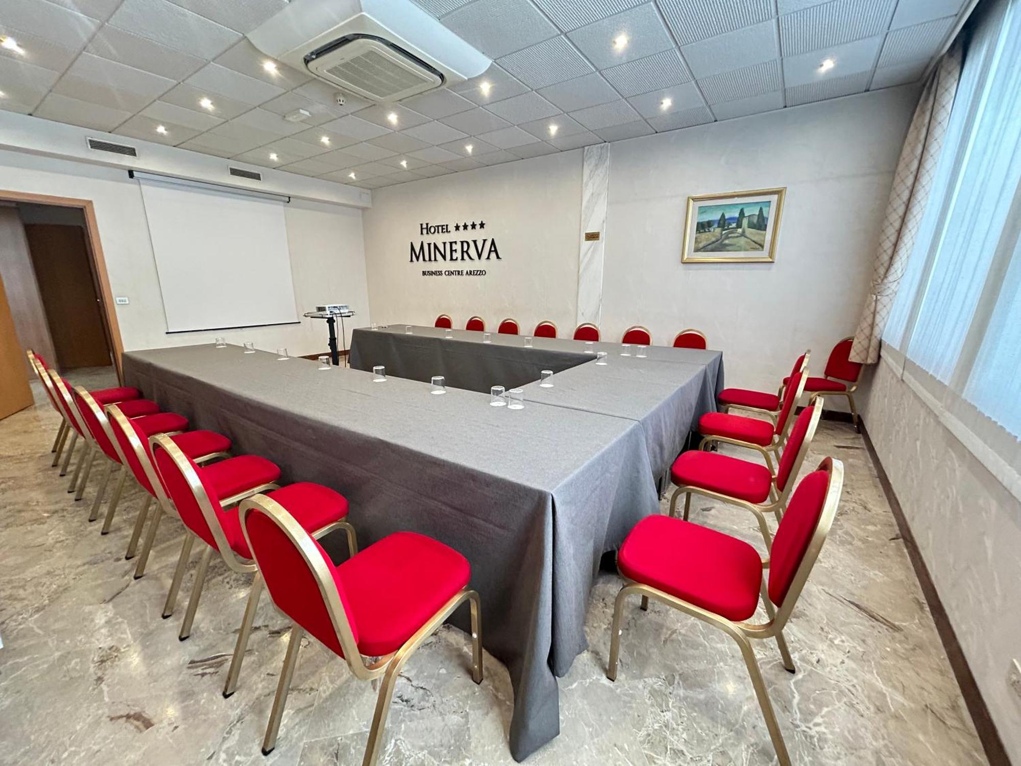 Hotel Minerva Arezzo Luaran gambar