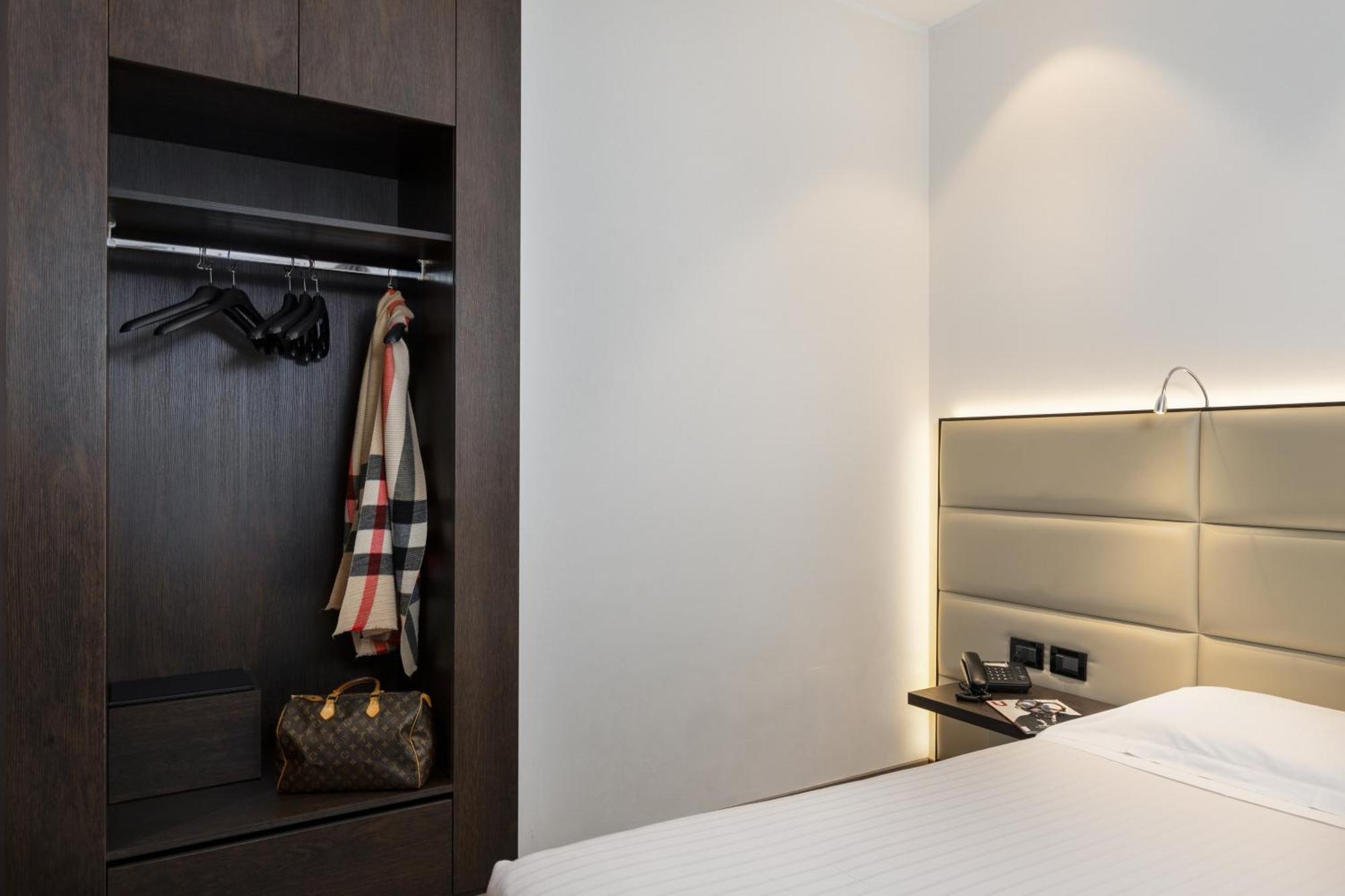 Hotel Minerva Arezzo Luaran gambar