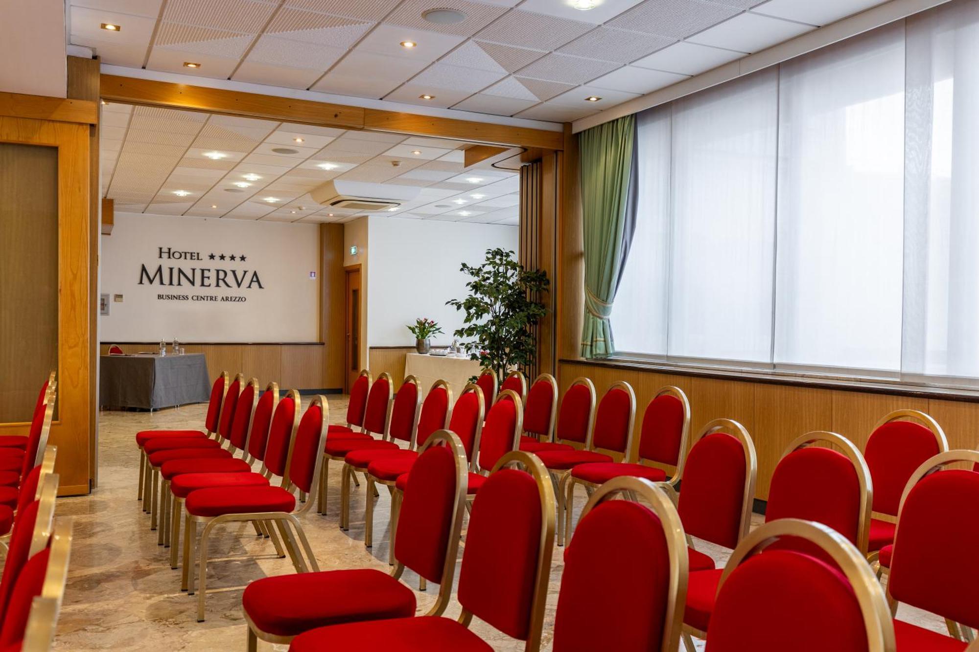 Hotel Minerva Arezzo Luaran gambar