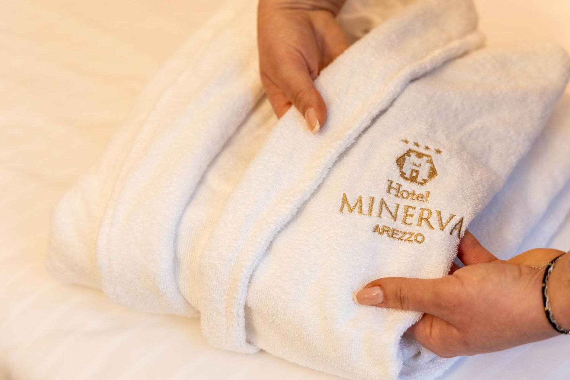 Hotel Minerva Arezzo Luaran gambar